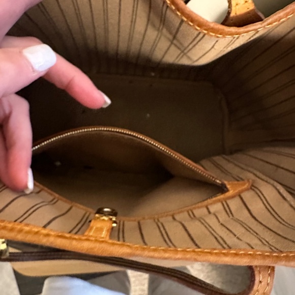 Louise Vuitton NEVERFULL - Picture 3 of 5